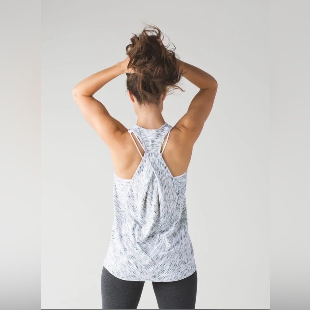 Lululemon Women’s Essential Tank Top Tiger Space Dye Black White Size 4
